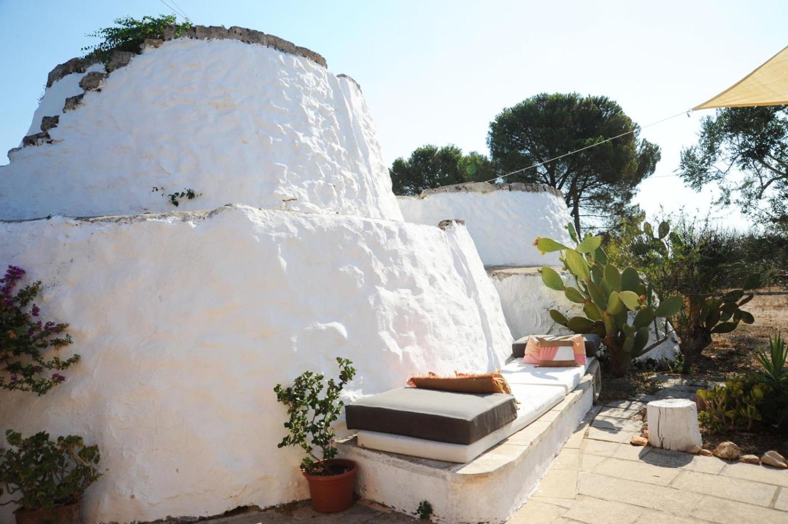 Trullo Mareposa Bed & Breakfast Sannicola Exterior photo